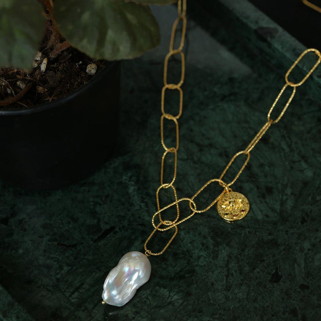 Metal Chain Baroque Pearl Pendant Necklace -6
