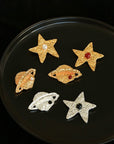 Dazzling Stars Pentagram Planet Element Brooch - floysun