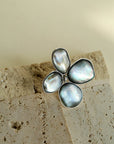 Exquisite Natural Black Mother - of - Pearl Lilac Flower Brooch - floysun