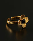 “Fortune Circle” Shell Hibiscus & Clover Ring Small Gold ring / Open