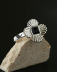 “Fortune Circle” Shell Hibiscus & Clover Ring Small silver ring / Open
