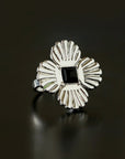“Fortune Circle” Shell Hibiscus & Clover Ring Large silver ring / Open
