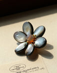 Gray Mother of Pearl Flower & Agate Brooch - floysun