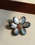 Gray Mother of Pearl Flower & Agate Brooch - floysun