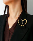 Simple Personality Line Heart Shaped Brooch - floysun